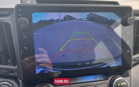 Toyota RAV4, 2018 год, 3 100 000 рублей, 29 фотография