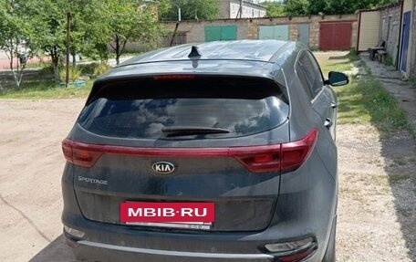 KIA Sportage IV рестайлинг, 2020 год, 2 450 000 рублей, 2 фотография