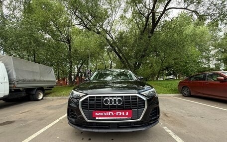 Audi Q3, 2021 год, 4 050 000 рублей, 2 фотография