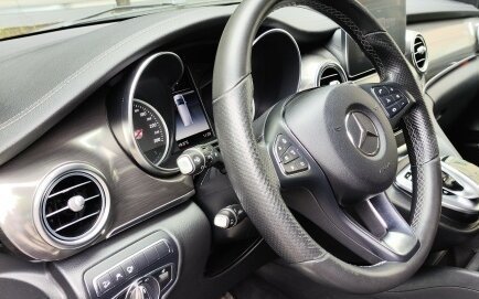 Mercedes-Benz V-Класс, 2018 год, 4 227 000 рублей, 2 фотография