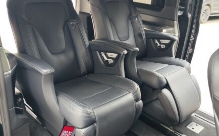 Mercedes-Benz V-Класс, 2018 год, 4 227 000 рублей, 5 фотография