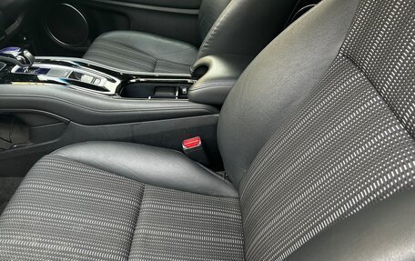 Honda Vezel, 2017 год, 1 650 000 рублей, 6 фотография