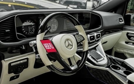 Mercedes-Benz V-Класс, 2024 год, 11 999 999 рублей, 8 фотография