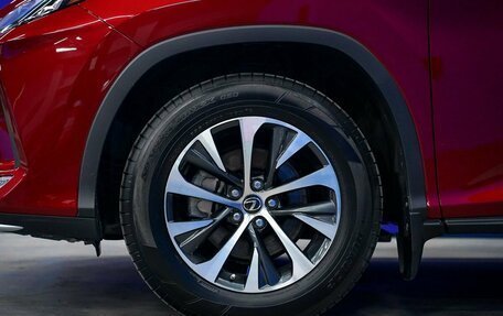 Lexus RX IV рестайлинг, 2021 год, 5 800 000 рублей, 9 фотография