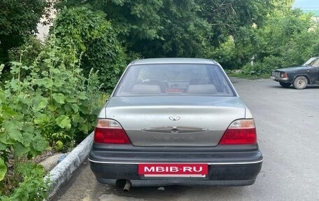 Daewoo Nexia I рестайлинг, 2005 год, 100 000 рублей, 2 фотография
