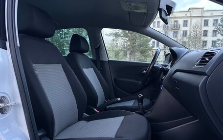 Volkswagen Polo VI (EU Market), 2014 год, 999 999 рублей, 19 фотография