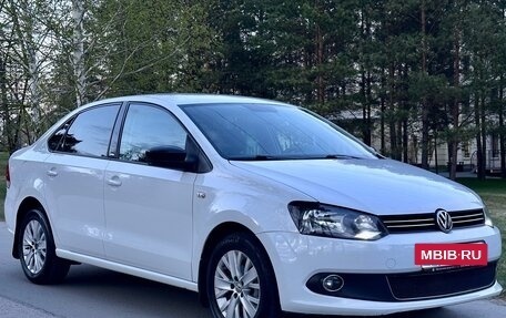 Volkswagen Polo VI (EU Market), 2014 год, 999 999 рублей, 4 фотография