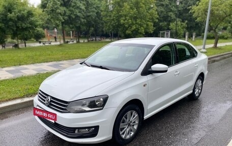 Volkswagen Polo VI (EU Market), 2015 год, 850 000 рублей, 3 фотография