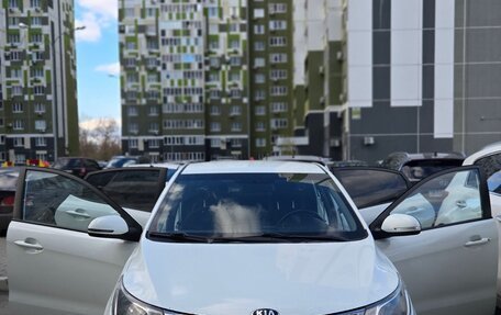 KIA Rio III рестайлинг, 2014 год, 900 000 рублей, 1 фотография