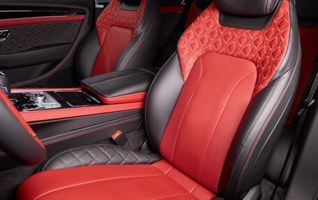 Bentley Continental GT III, 2018 год, 18 900 000 рублей, 16 фотография
