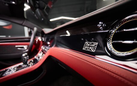 Bentley Continental GT III, 2018 год, 18 900 000 рублей, 36 фотография