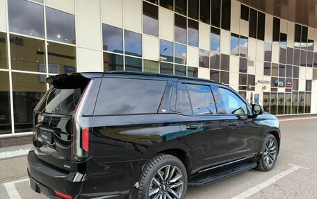 Cadillac Escalade V, 2023 год, 14 990 000 рублей, 12 фотография