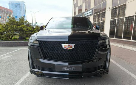 Cadillac Escalade V, 2023 год, 14 990 000 рублей, 3 фотография