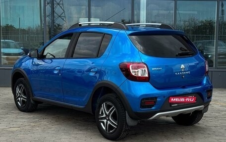 Renault Sandero II рестайлинг, 2017 год, 1 130 000 рублей, 2 фотография