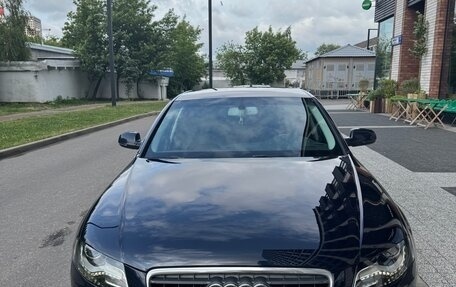 Audi A4, 2010 год, 1 700 000 рублей, 4 фотография