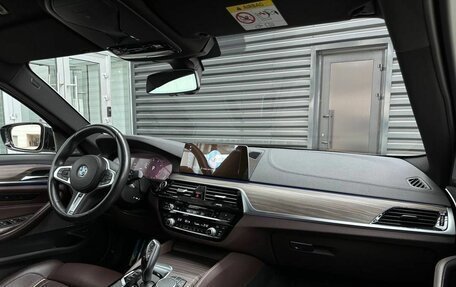 BMW 5 серия, 2019 год, 4 895 000 рублей, 12 фотография
