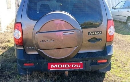 Chevrolet Niva I рестайлинг, 2013 год, 650 000 рублей, 3 фотография