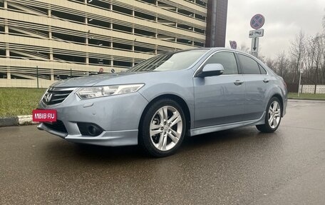 Honda Accord VIII рестайлинг, 2011 год, 1 300 000 рублей, 2 фотография