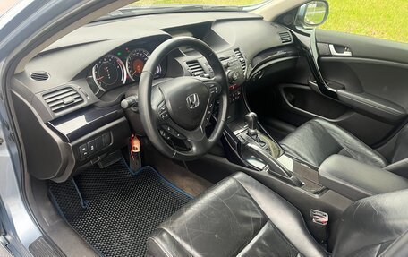 Honda Accord VIII рестайлинг, 2011 год, 1 300 000 рублей, 11 фотография