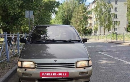 Nissan Prairie III, 1990 год, 170 000 рублей, 2 фотография
