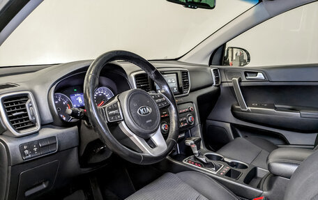 KIA Sportage IV рестайлинг, 2018 год, 2 350 000 рублей, 16 фотография