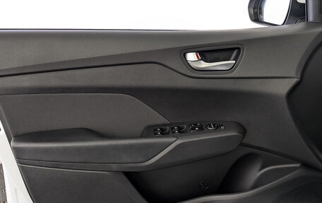 Hyundai Solaris II рестайлинг, 2019 год, 1 490 000 рублей, 19 фотография