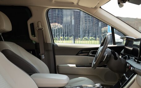 KIA Carnival, 2021 год, 3 900 000 рублей, 24 фотография
