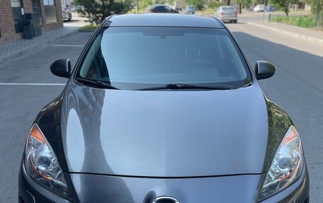 Mazda 3, 2011 год, 1 020 000 рублей, 2 фотография