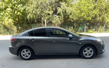 Mazda 3, 2011 год, 1 020 000 рублей, 4 фотография