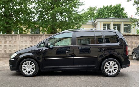Volkswagen Touran III, 2008 год, 900 000 рублей, 6 фотография