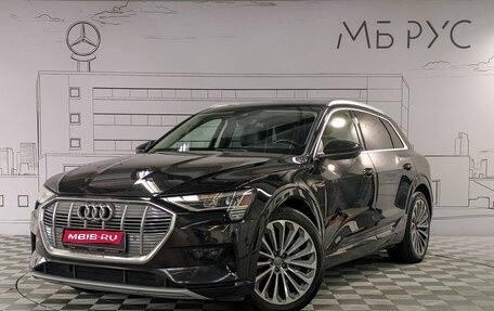 Audi e-tron I, 2019 год, 4 200 000 рублей, 1 фотография