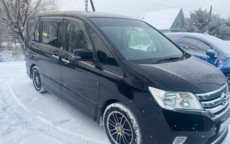 Nissan Serena IV, 2011 год, 1 350 000 рублей, 3 фотография