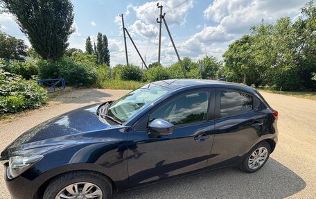 Mazda Demio IV, 2017 год, 910 000 рублей, 3 фотография