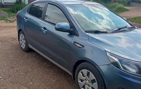 KIA Rio III рестайлинг, 2013 год, 630 000 рублей, 3 фотография