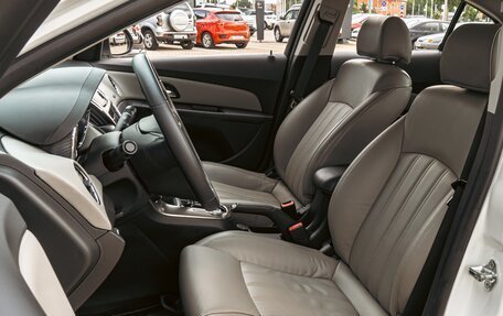 Chevrolet Cruze II, 2013 год, 855 000 рублей, 10 фотография