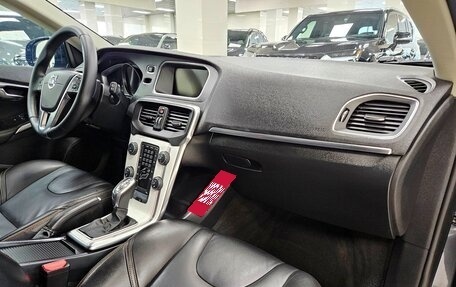 Volvo V40 Cross Country I, 2013 год, 1 595 000 рублей, 8 фотография