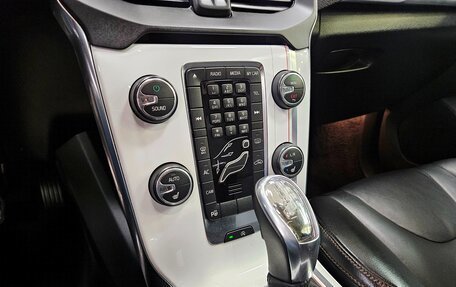 Volvo V40 Cross Country I, 2013 год, 1 595 000 рублей, 16 фотография