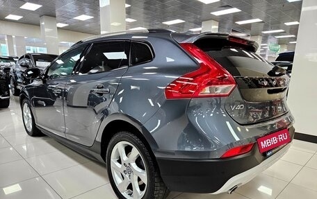 Volvo V40 Cross Country I, 2013 год, 1 595 000 рублей, 5 фотография