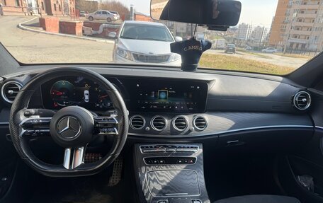 Mercedes-Benz E-Класс, 2021 год, 4 100 000 рублей, 5 фотография