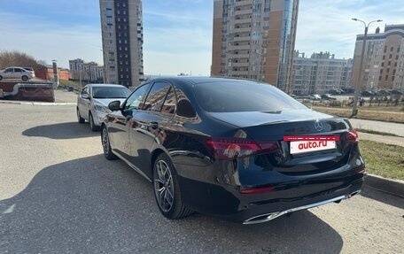 Mercedes-Benz E-Класс, 2021 год, 4 100 000 рублей, 4 фотография
