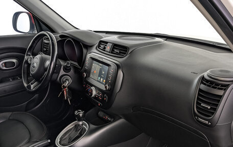 KIA Soul II рестайлинг, 2018 год, 1 650 000 рублей, 13 фотография