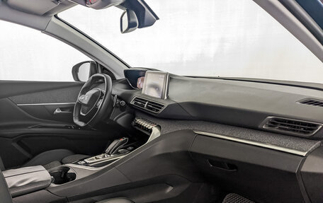 Peugeot 5008 II, 2018 год, 2 020 000 рублей, 11 фотография