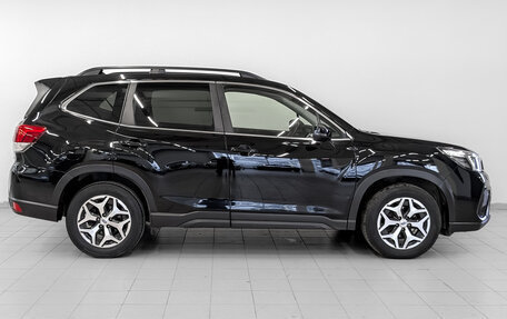 Subaru Forester, 2019 год, 2 650 000 рублей, 4 фотография