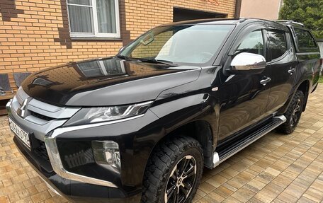 Mitsubishi L200 IV рестайлинг, 2022 год, 4 000 000 рублей, 3 фотография