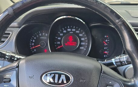 KIA Rio III рестайлинг, 2014 год, 900 000 рублей, 4 фотография