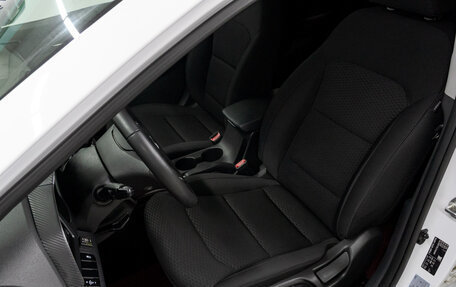 Hyundai Elantra VI рестайлинг, 2020 год, 1 695 000 рублей, 13 фотография