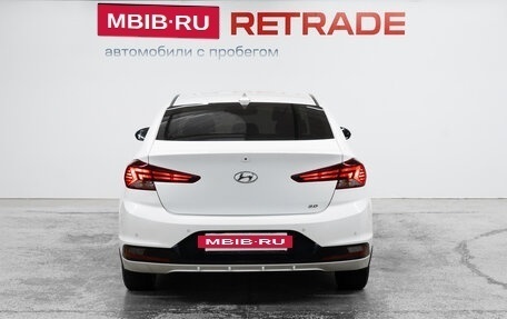 Hyundai Elantra VI рестайлинг, 2020 год, 1 695 000 рублей, 6 фотография