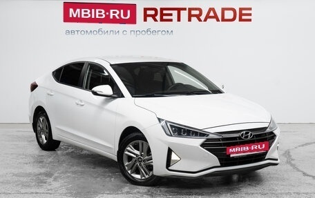 Hyundai Elantra VI рестайлинг, 2020 год, 1 695 000 рублей, 3 фотография