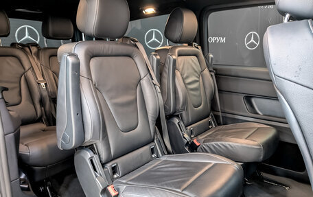 Mercedes-Benz V-Класс, 2022 год, 7 000 000 рублей, 12 фотография