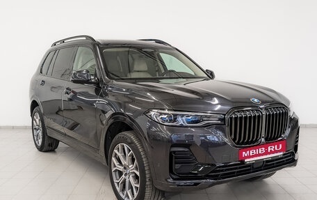 BMW X7, 2020 год, 7 200 000 рублей, 3 фотография